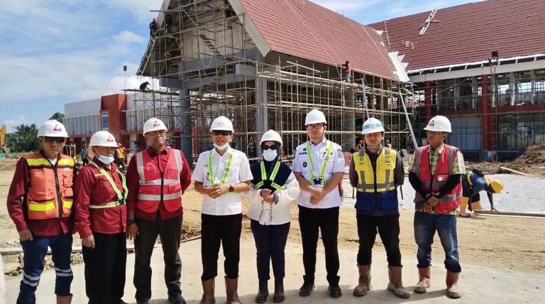 Wujudkan Pendidikan Kelas Dunia, Bupati Irham Kalenggo Tinjau Progres Pembangunan SMA Unggul Garuda di Konda