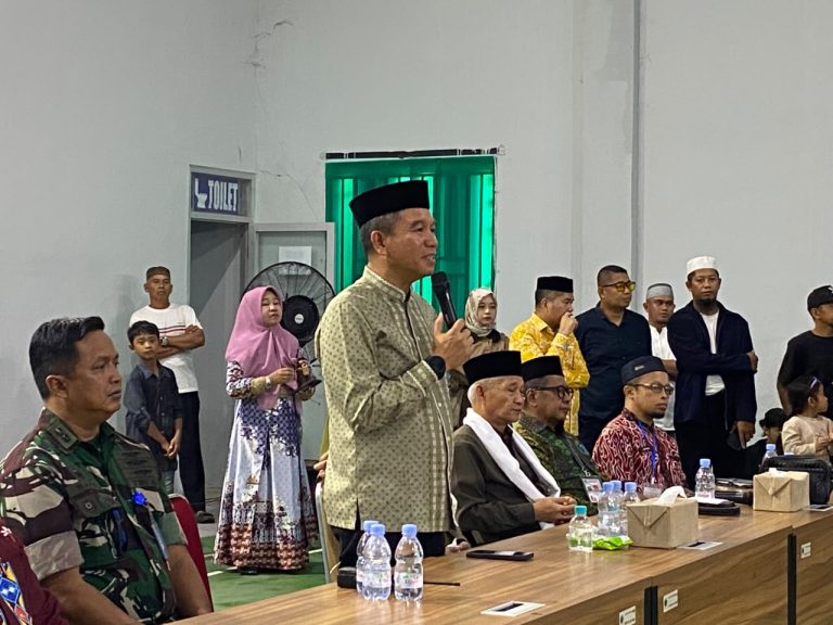 Sambut Kepulangan Jemaah Haji, Bupati Konawe Selatan Sampaikan Duka atas Wafatnya Satu Jemaah di Tanah Suci