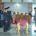 Lantik Pejabat Baru dan 130 PNS Fungsional, Bupati Konawe Selatan Ingatkan ASN Tidak Sekadar “Cari Muka” dan Wajib Inovatif