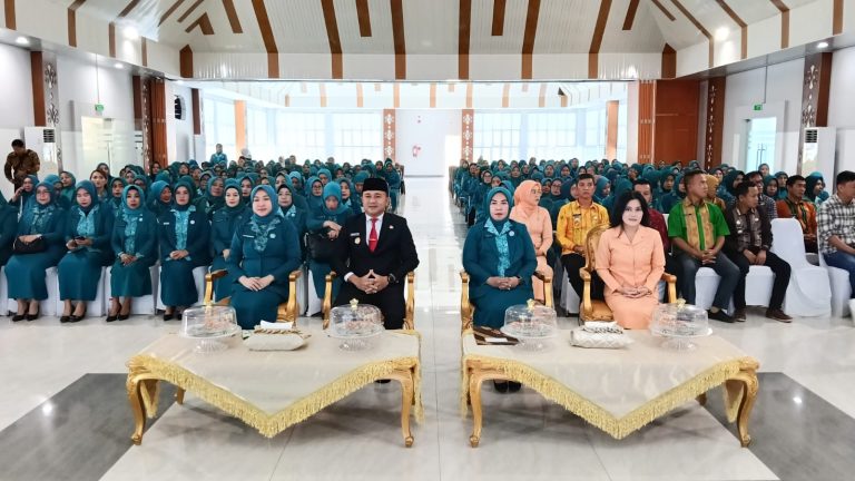 Peringatan HKG PKK ke-54 Tingkat Kabupaten Konawe Selatan Resmi Dibuka, Dorong Sinergi Wujudkan Konsel SETARA